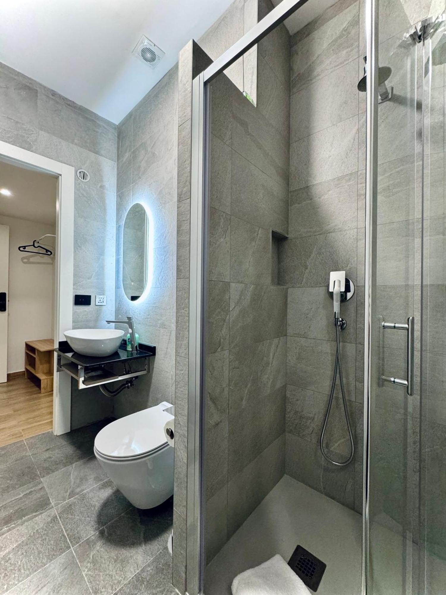 Отель Domus House Рим Экстерьер фото